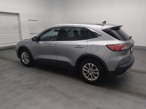 Used 2022 Ford Escape SE FWD image 3