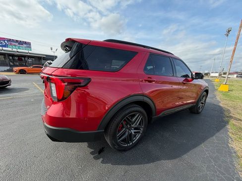 Used 2025 Ford Explorer ST w/ Sun And Sound Package image 3
