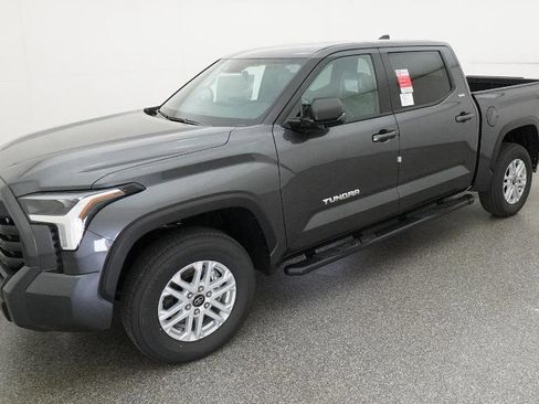 New 2026 Toyota Tundra SR5 AWD/4WD image 28