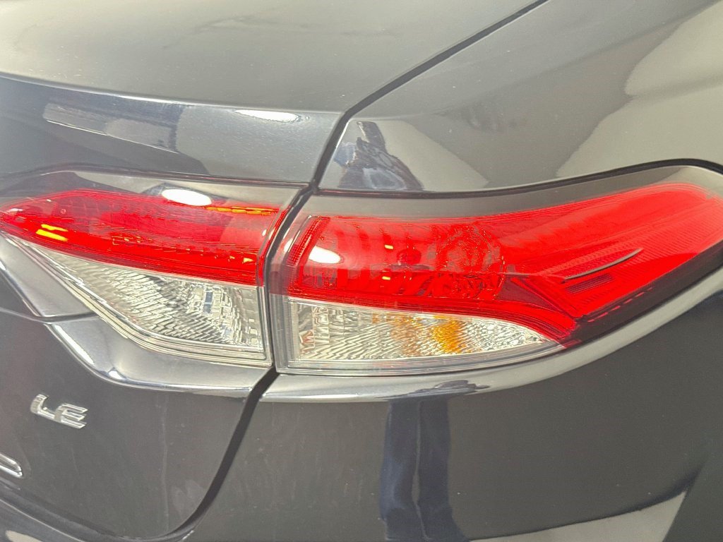 Used 2023 Toyota Corolla LE FWD image 32