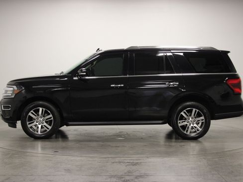 Used 2024 Ford Expedition Limited AWD/4WD image 5