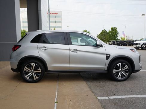 Used 2025 Mitsubishi Outlander Sport ES AWD/4WD image 8