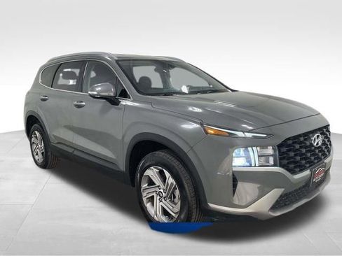 Used 2023 Hyundai Santa Fe SEL image 2
