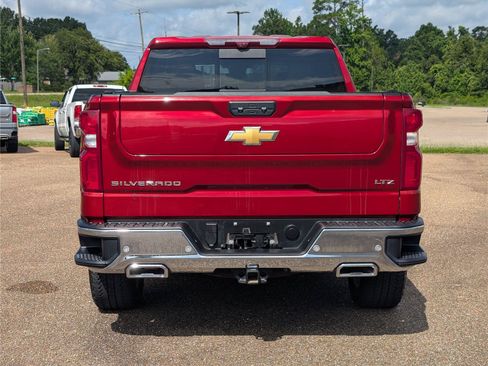 Used 2025 Chevrolet Silverado 1500 LTZ w/ LTZ Premium Package AWD/4WD image 4