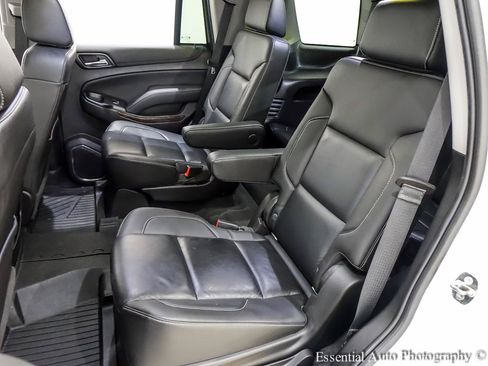 Used 2019 Chevrolet Tahoe LT w/ RST Edition AWD/4WD image 16