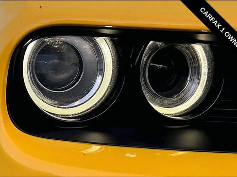 Used 2018 Dodge Challenger SXT w/ Blacktop Package RWD image 28