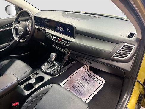 Used 2024 Kia Seltos SX image 30