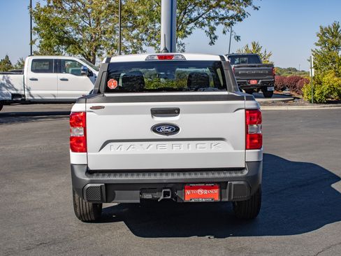 Used 2025 Ford Maverick XLT w/ Equipment Group 302A AWD/4WD image 7