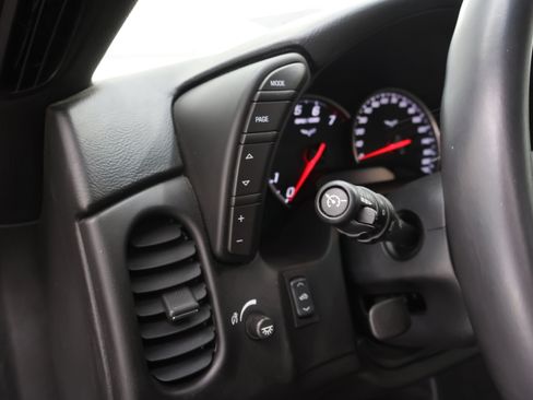 Used 2011 Chevrolet Corvette Convertible w/ Preferred Equipment Group RWD image 32