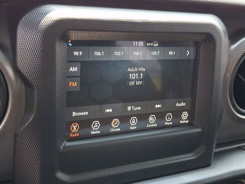 Used 2022 Jeep Gladiator Sport AWD/4WD image 17