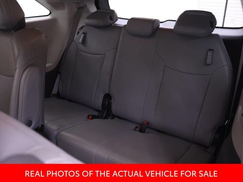 Certified 2023 Toyota Sienna Limited AWD/4WD image 11
