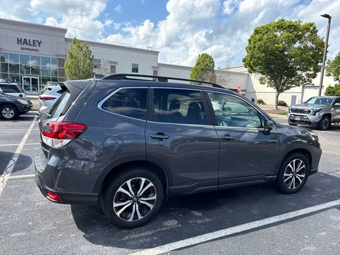 Used 2021 Subaru Forester Limited AWD/4WD image 2