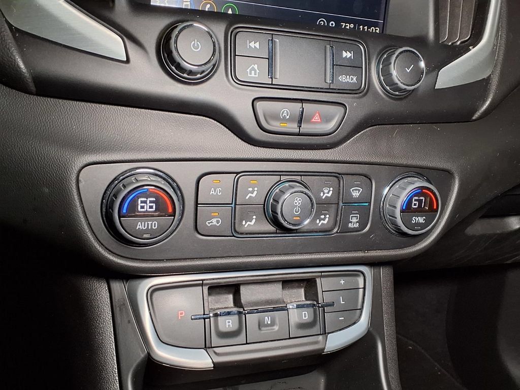 Certified 2022 GMC Terrain SLE w/ Driver Convenience Package FWD image 7