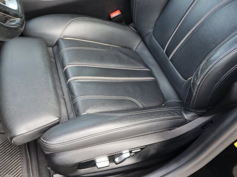 Used 2020 BMW 530i w/ Convenience Package RWD image 17