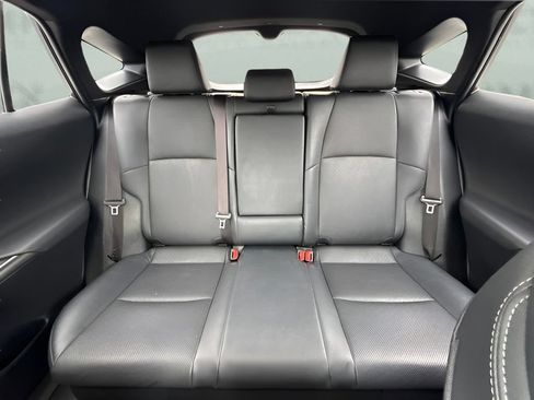 Used 2021 Toyota Venza Limited w/ Advanced Technology Package AWD/4WD image 7