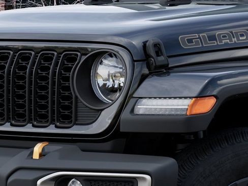 New 2026 Jeep Gladiator Sport AWD/4WD image 10
