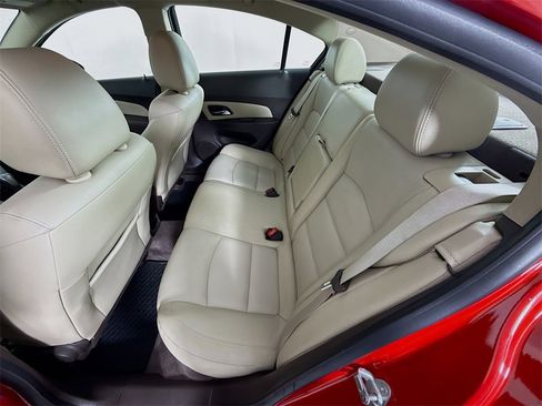 Used 2013 Chevrolet Cruze LT w/ Enhanced Safety Package image 23