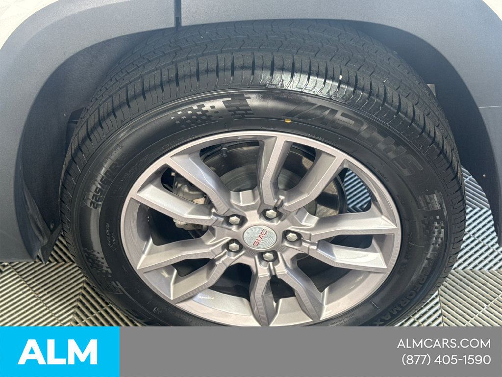 Used 2024 GMC Terrain SLT FWD image 22