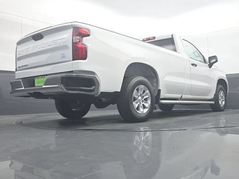 Used 2025 Chevrolet Silverado 1500 W/T RWD image 31