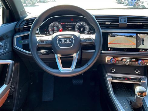 Used 2024 Audi Q3 2.0T Premium Plus image 6