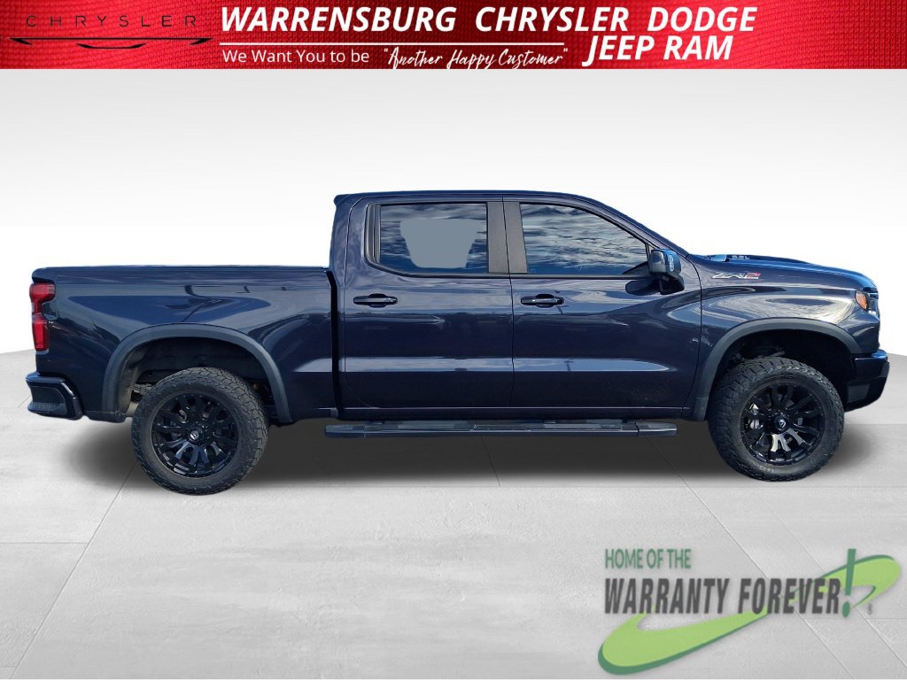 Used 2023 Chevrolet Silverado 1500 ZR2 w/ Technology Package AWD/4WD image 3