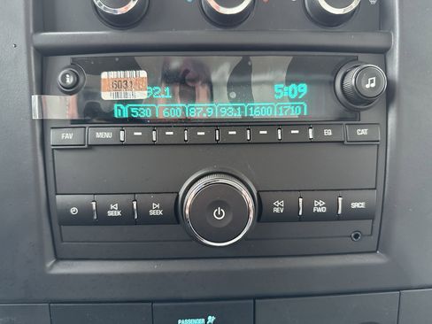 New 2025 GMC Savana 3500 1WT w/ Power Convenience Package image 27