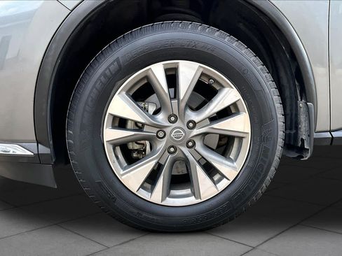 Used 2018 Nissan Murano SL w/ Moonroof Package FWD image 11