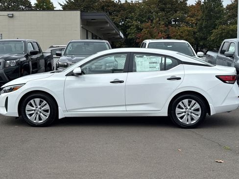 New 2025 Nissan Sentra S image 5