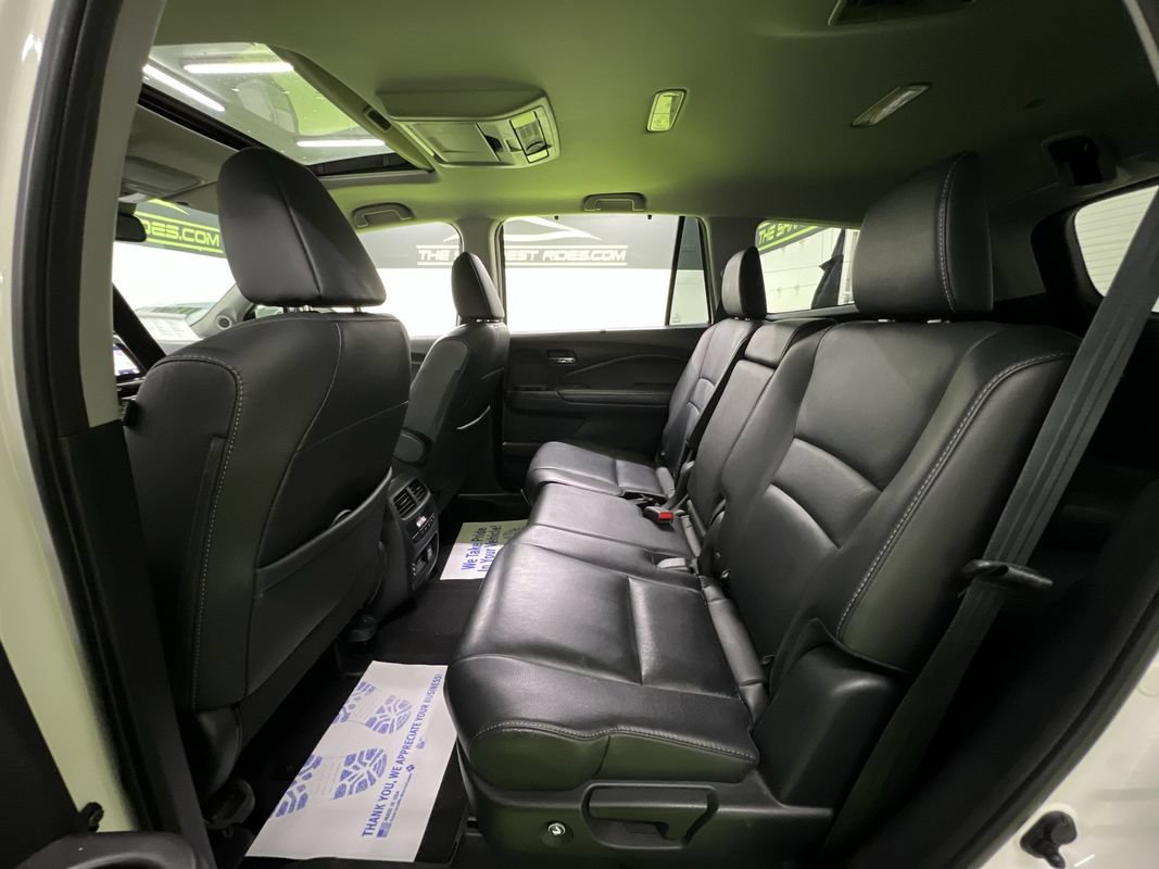 Used 2017 Honda Pilot Touring image 28