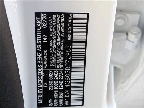 Used 2025 Mercedes-Benz C 300 Sedan image 25