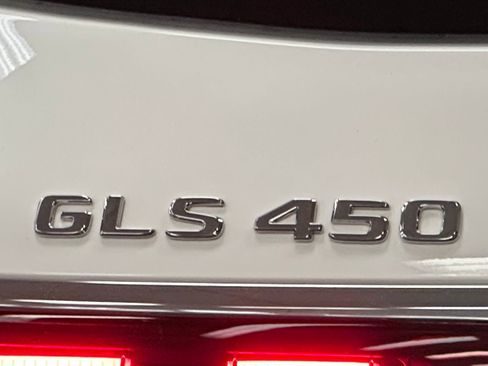 Certified 2025 Mercedes-Benz GLS 450 4MATIC image 12