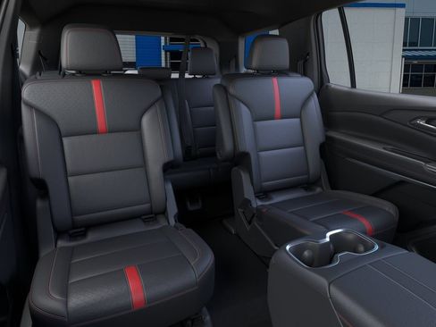 New 2026 Chevrolet Traverse RS FWD image 17