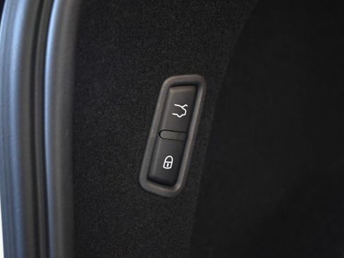Used 2023 Maserati Levante GT AWD/4WD image 20