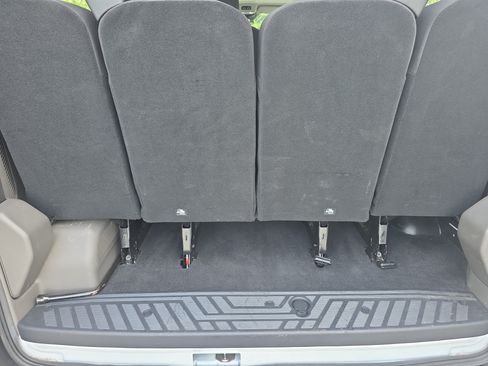 Used 2024 Ford Transit 350 XLT RWD image 12