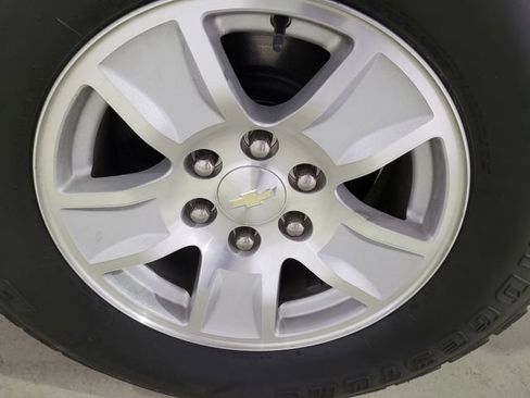 Used 2017 Chevrolet Silverado 1500 W/T w/ Trailering Package image 20