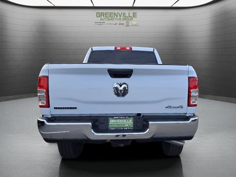 Certified 2022 RAM 2500 Big Horn w/ Snow Chief Group AWD/4WD image 6