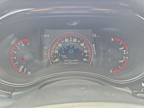 Used 2025 Dodge Durango GT RWD image 20