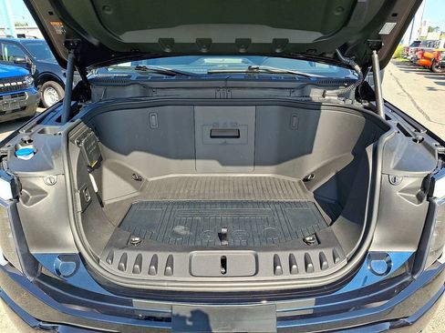 Used 2023 Ford F150 Lightning XLT AWD/4WD image 27