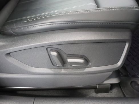 Certified 2023 Audi Q5 2.0T Premium Plus image 22