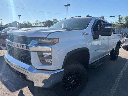 Used 2023 Chevrolet Silverado 2500 LT w/ Convenience Package image 31