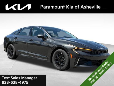 New 2026 Kia K5 LXS FWD image 1