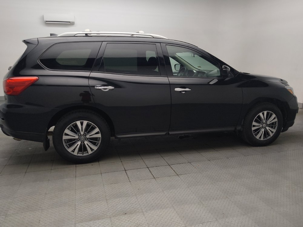 Used 2020 Nissan Pathfinder S FWD image 10