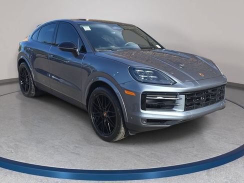 Used 2026 Porsche Cayenne Coupe AWD/4WD image 4