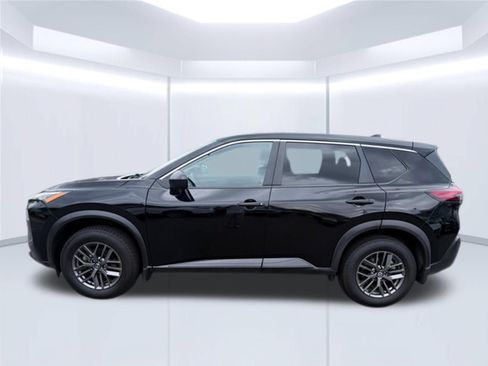 Used 2021 Nissan Rogue S AWD/4WD image 9