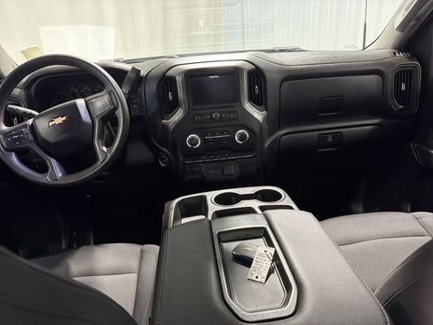 Certified 2024 Chevrolet Silverado 2500 W/T w/ WT Convenience Package AWD/4WD image 3