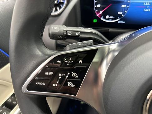 Used 2025 Mercedes-Benz GLA 250 4MATIC image 19