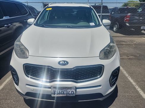 Used 2017 Kia Sportage EX FWD image 2