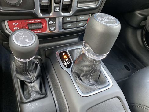 New 2025 Jeep Wrangler Unlimited Rubicon 392 image 16