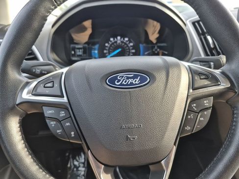 Used 2024 Ford Edge SEL image 19