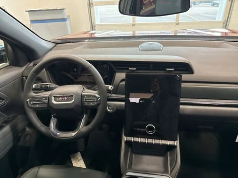 New 2026 GMC Terrain AT4 w/ Convenience Package III image 34